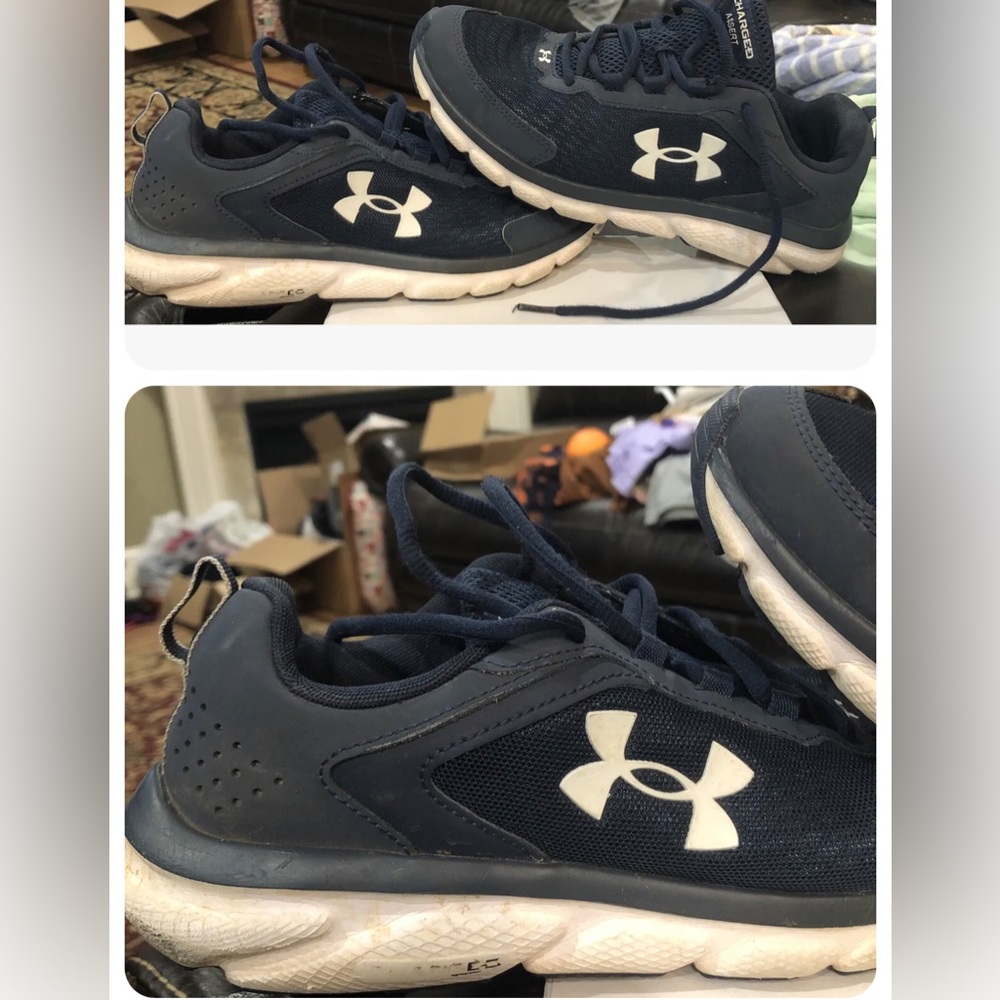 MENS UNDER ARMOUR CHARGED ASSERT 9 Navy